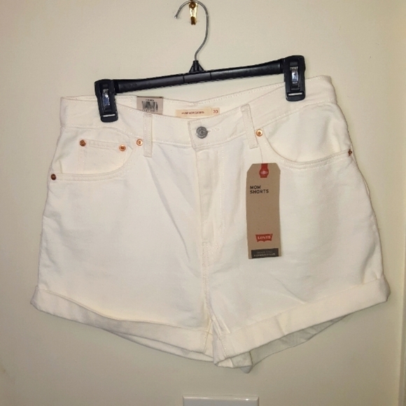 LEVI'S MOM SHORTS - Picture 1 of 6